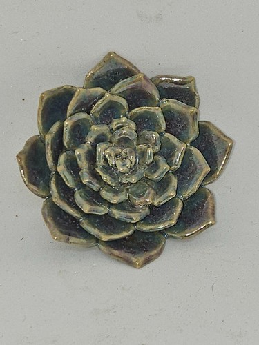 Handmade Glazed 3D Ceramic Succulent Flower Sculpture Modern Art Tablescape ¹ - Picture 17 of 45