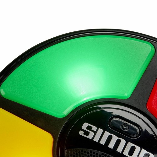 NEW Hasbro Games - Classic SIMON Electronic Memory Game - Picture 11 of 11