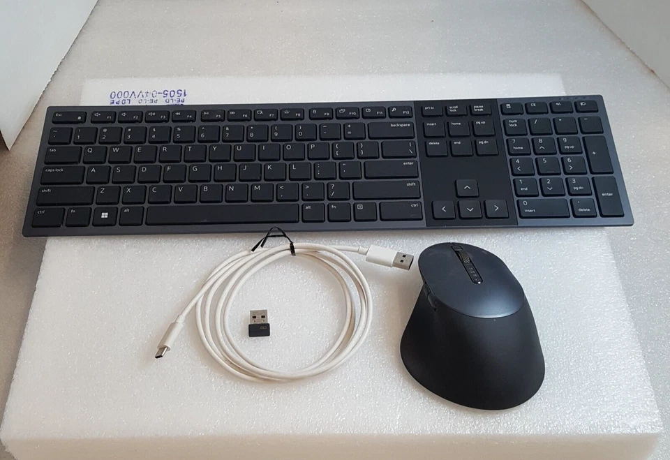 Dell Premier KM900 Keyboard and Mouse - Graphite KM900-GR-US USED PRE-OWNED - Image 2 of 4