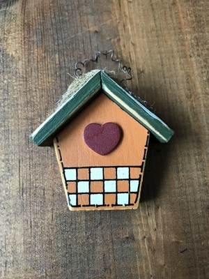 Decorative Birdhouse Wood Painted Home Garden Decor Heart Love