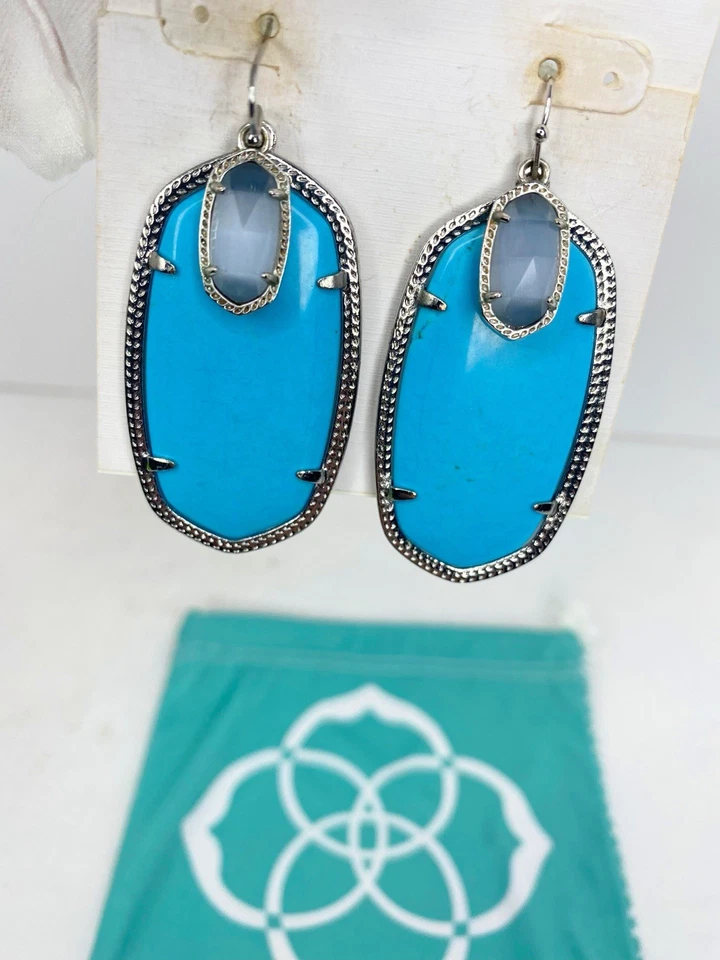 Pendientes personalizados de tono plateado Kendra Scott Turquesa Danielle  Foto 4 de 4