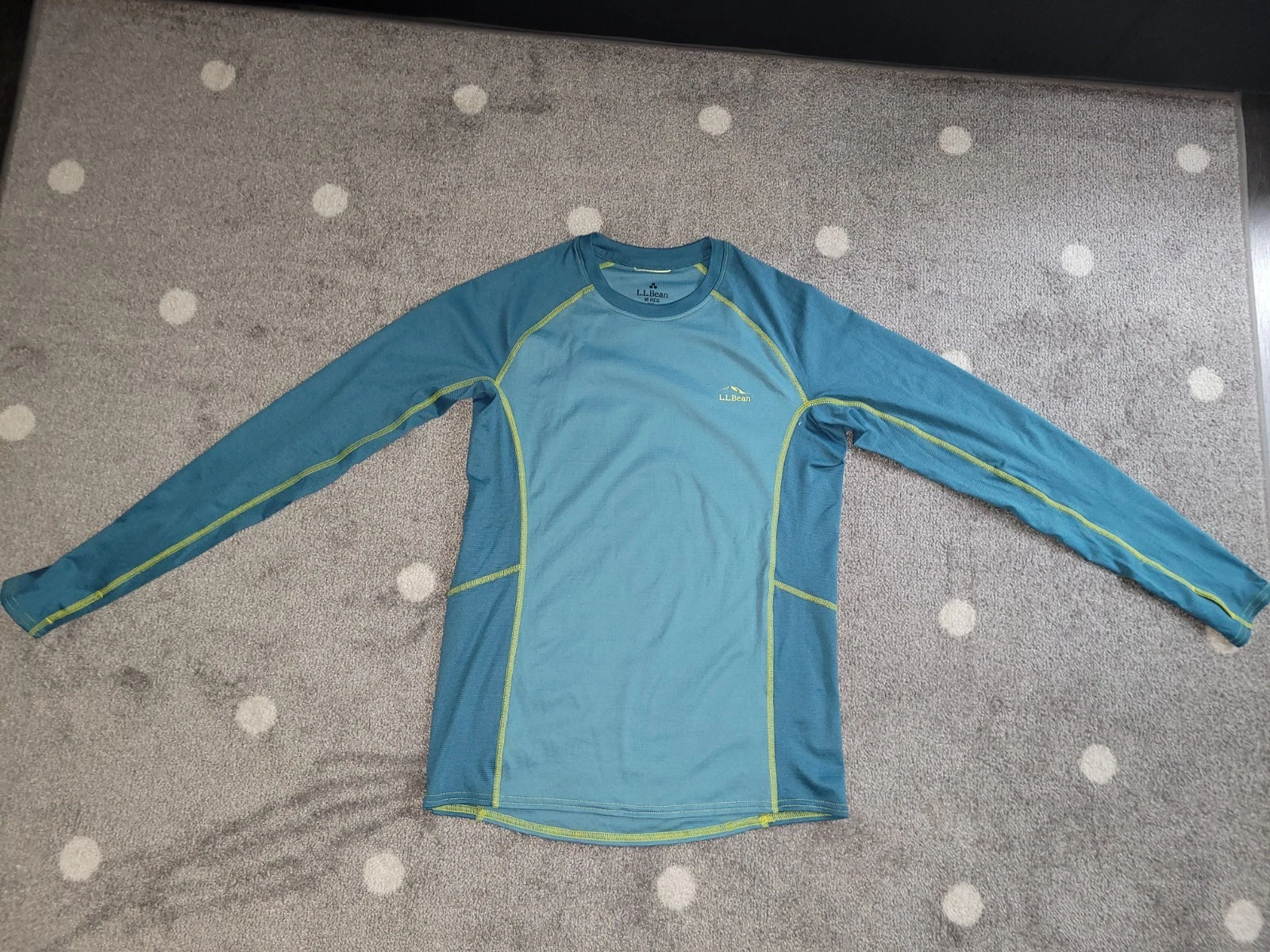 Men's Medium L.L.Bean Midweight Base Layer Crew Long-Sleeve Shirt mallard teal