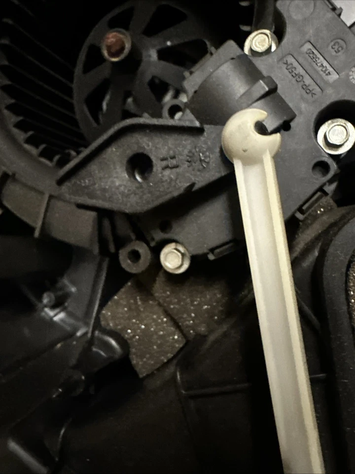 11-18 Porsche Cayenne 958 Turbo Rear AC A/C Air Heater Blower 7P0820003A OEM - Image 4 of 4