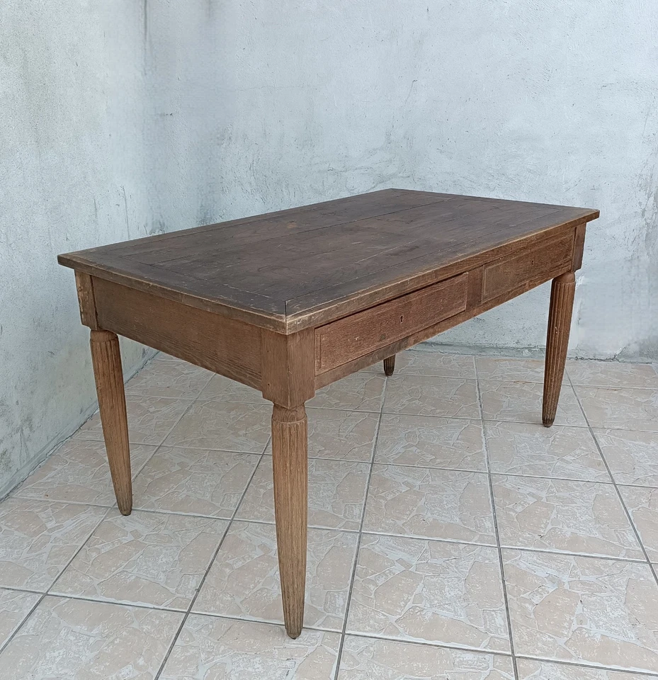 Table époque Art Déco en chêne - Photo 4/4