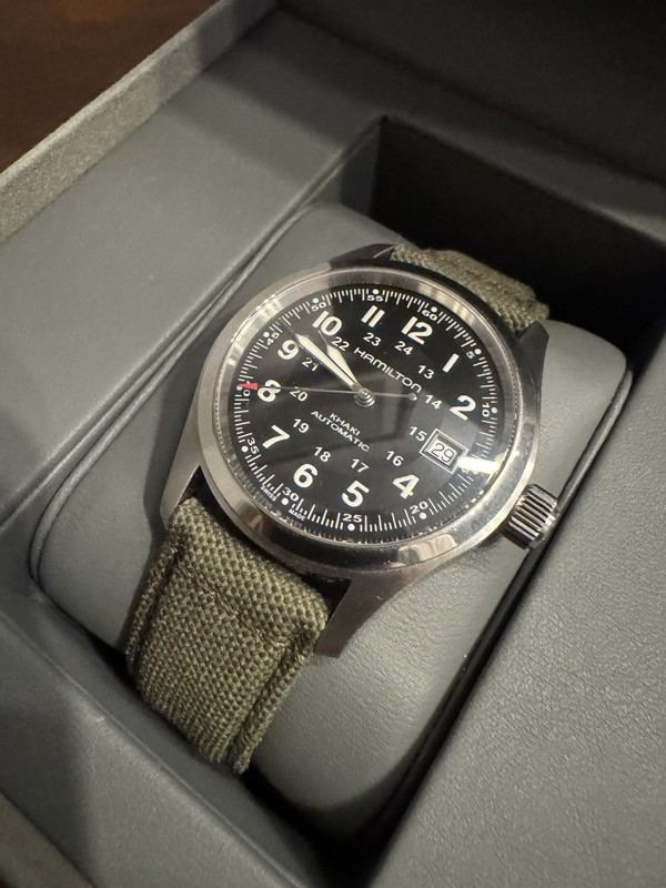 Hamilton Khaki Field Mechanical 38mm - Highly rated Buy It For Life recommendation