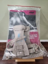 Reisport Reckleder Grips For Horizontal Bars Size 1 Style 505 Open Box