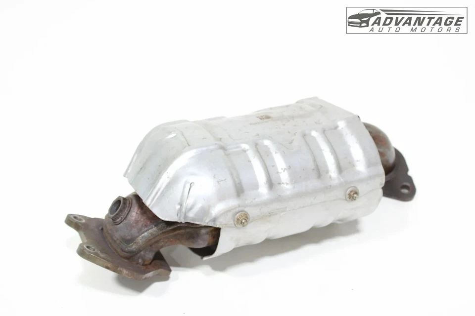 Tubo colector de escape Chrysler Pacifica 2017-2025 3,6 L V6 68235532AD fabricante original Foto 2 de 4