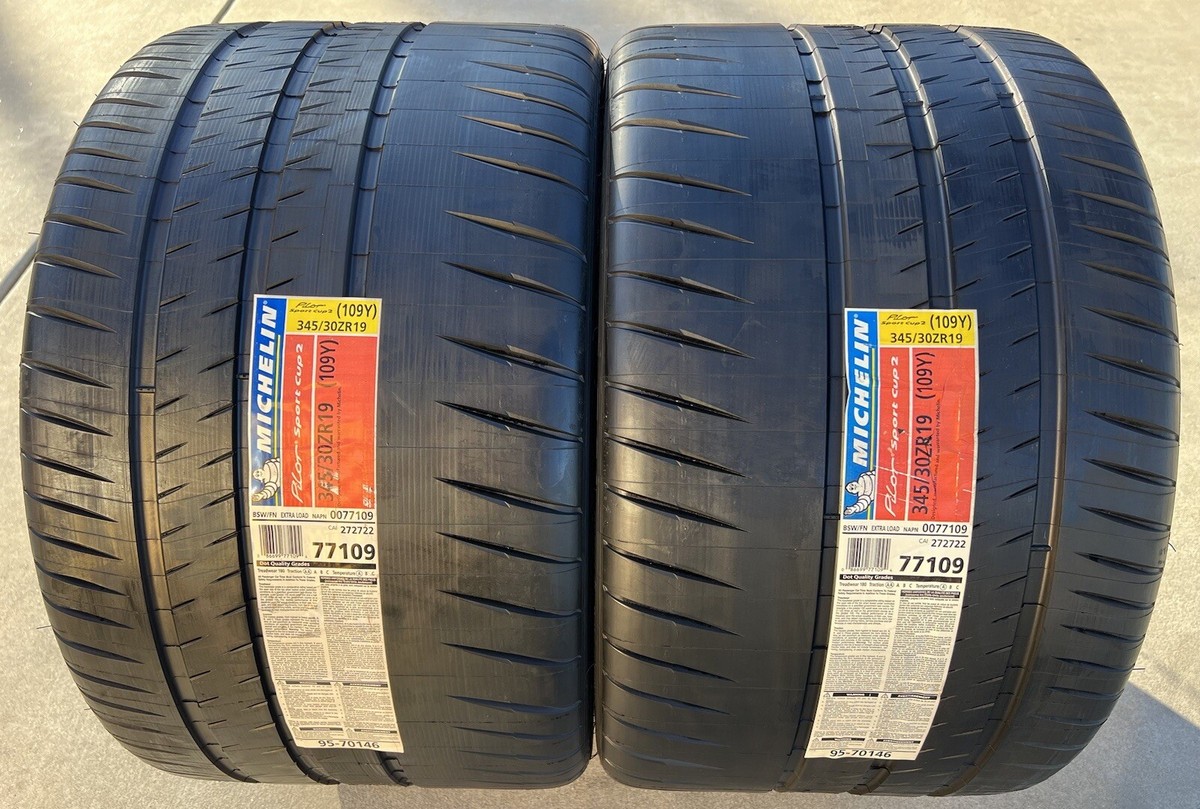 SET OF TWO NEW 345/30ZR19 Michelin Pilot Sport Cup 2 345/30ZR19