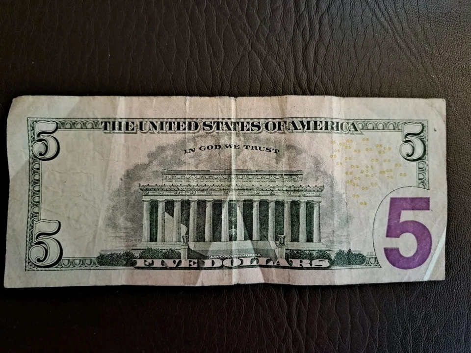 5 Dollar Note Fansy Note With Very Cool Serial Number - Image 2 of 4