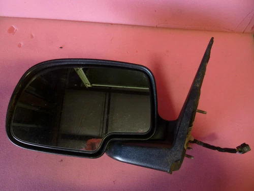 03 04 05 06 2004 2005 2006 CHEVY CHEVROLET YUKON LEFT DRIVER DOOR MIRROR OEM