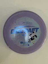 Discraft Paul McBeth 6X World Champion ESP Buzz - Ezra Robinson Stamp 174g