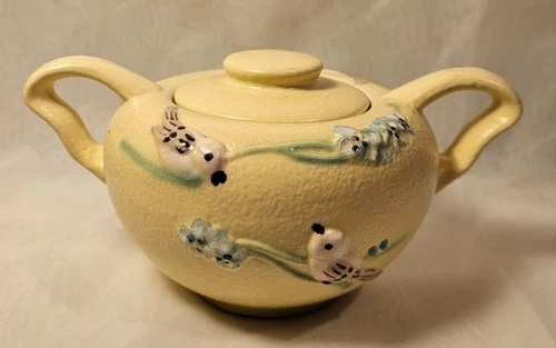 Beautiful 1957 Birds and Flowers S19 HULL Sugar Dish with Lid *eBay Best Price*