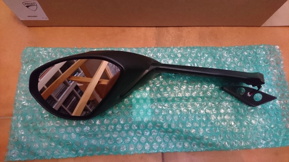 RETROVISOR DUCATI PANIGALE V2 / V4 2021 - Imagen 3 de 4