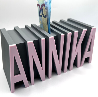 Spardose/Sparschwein Personalisierbar/ Geschenk zur Geburt/Taufe/8 Zeichen