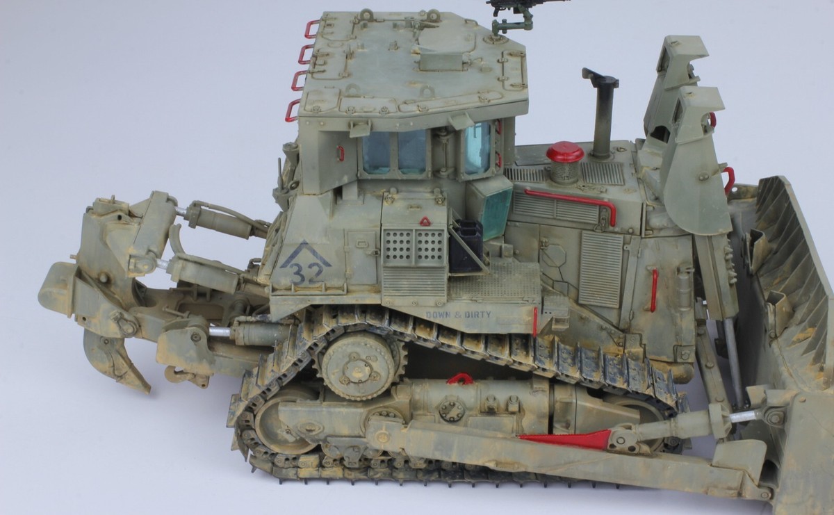 PreSale D9R Armoured Bulldozer 1:35 Pro Built Model | eBay