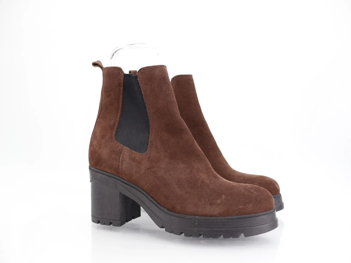 La CANADIENNE Dark Brown Suede Chukka Lace-Up Boots 12 M Parker Mid Brown Suede Lace Chukka Boot main image 4