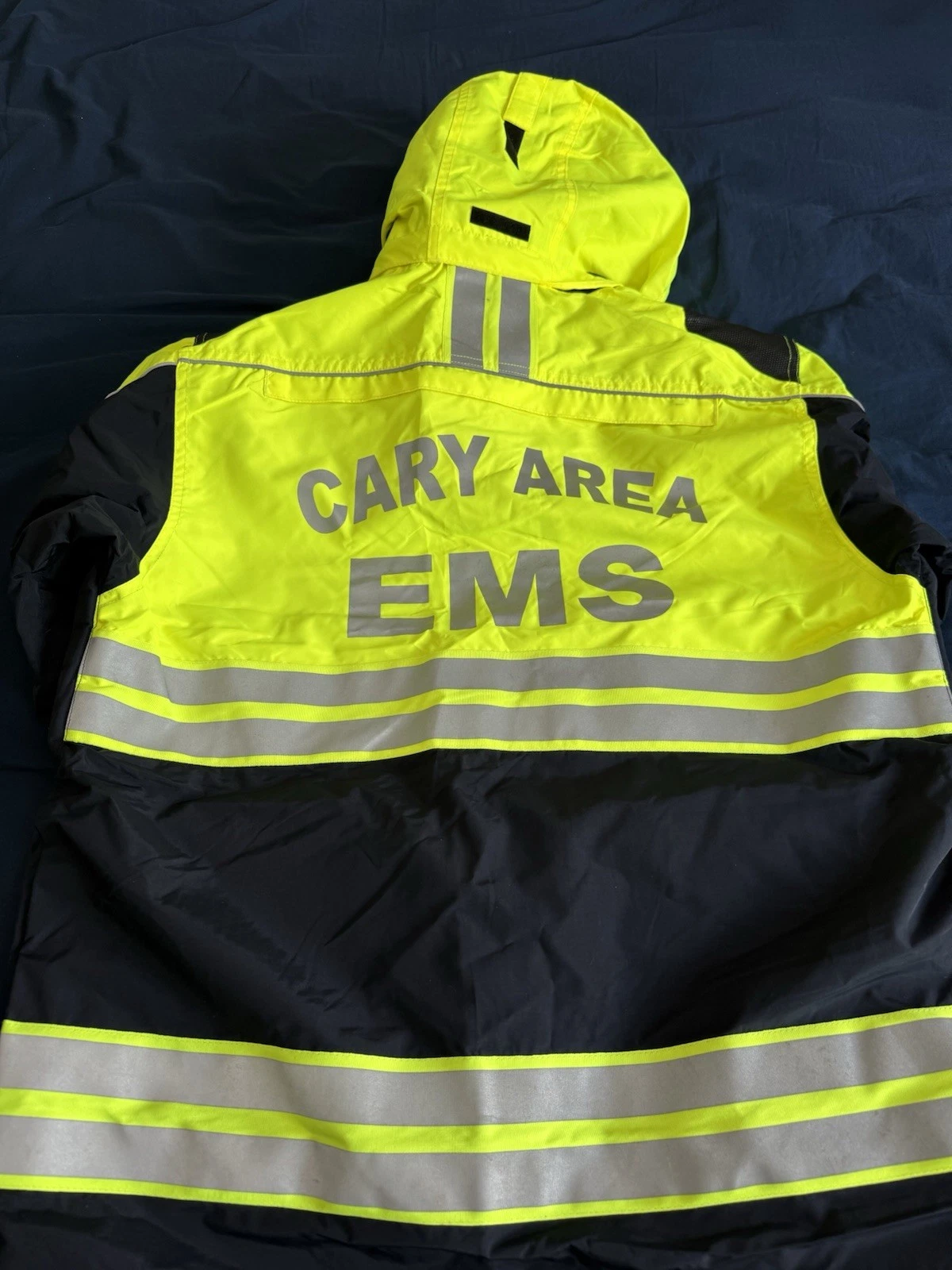 Men’s Hi-Vis Responder 5.11 Tactical Jacket Yellow Size Medium - product detail image 6