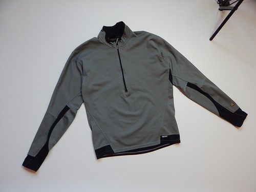 vintage mountain hardwear windstopper half zip long sleeve size large