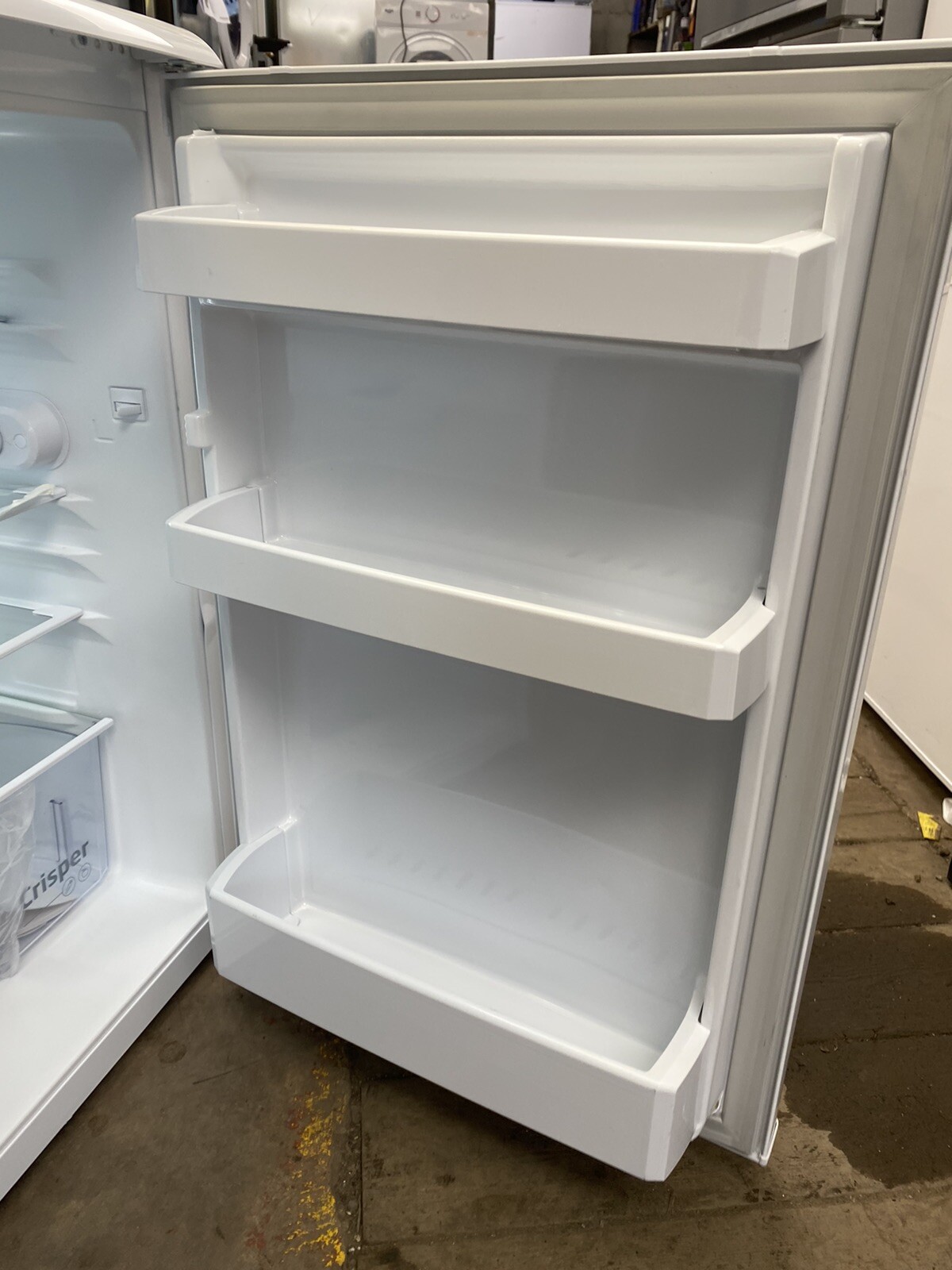 New Graded Beko UL584APW Under Counter Larder Fridge White 60cm