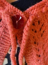 Wool Knit Shawl Vintage Pink MEDIUM one button and string closure Cape