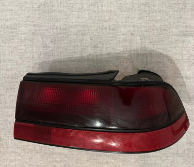 1991 EAGLE TALON 2.0 TURBO GENUINE OEM RIGHT TAIL LAMP PASSENGER TAIL LIGHT