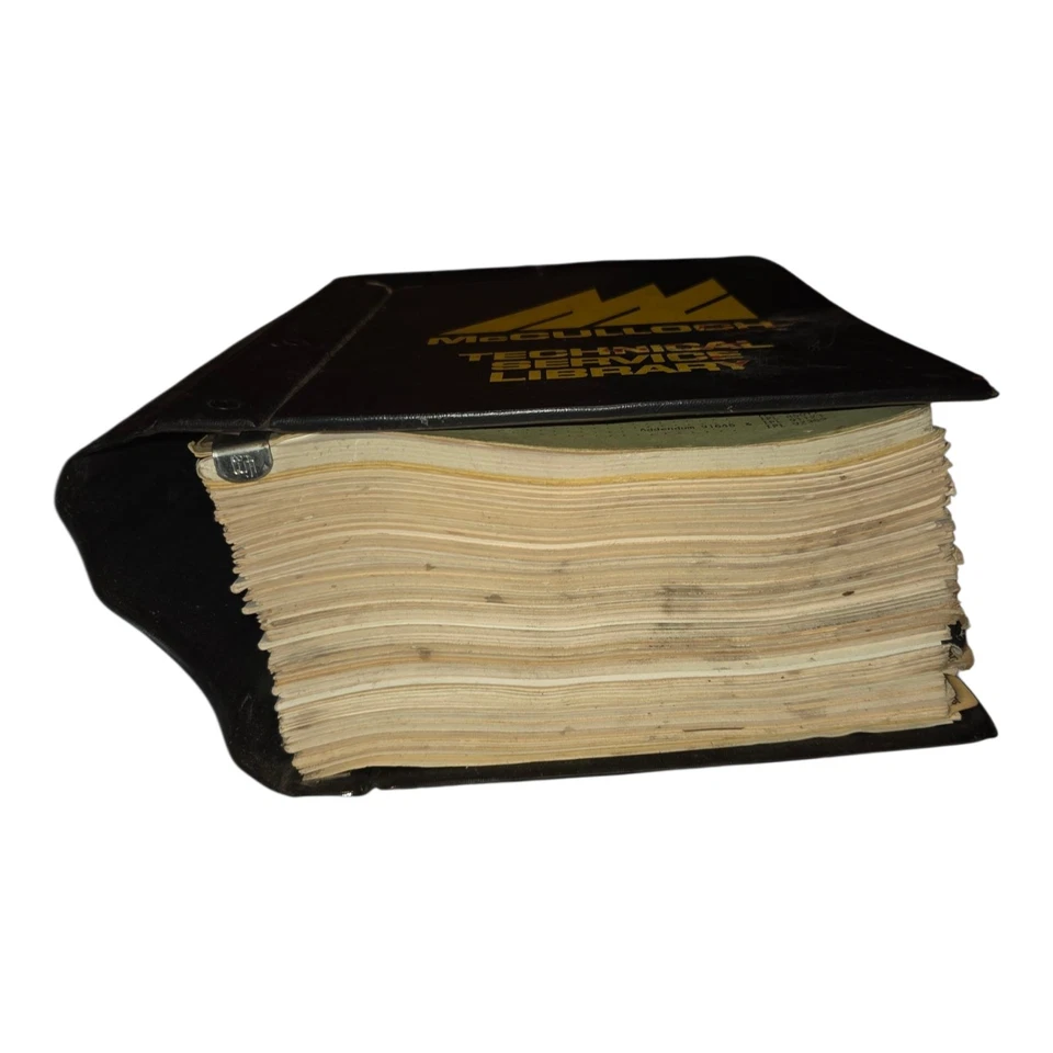 Motosierras de biblioteca de servicio técnico McCULLOCH OEM de colección, IPL de generador Foto 2 de 4