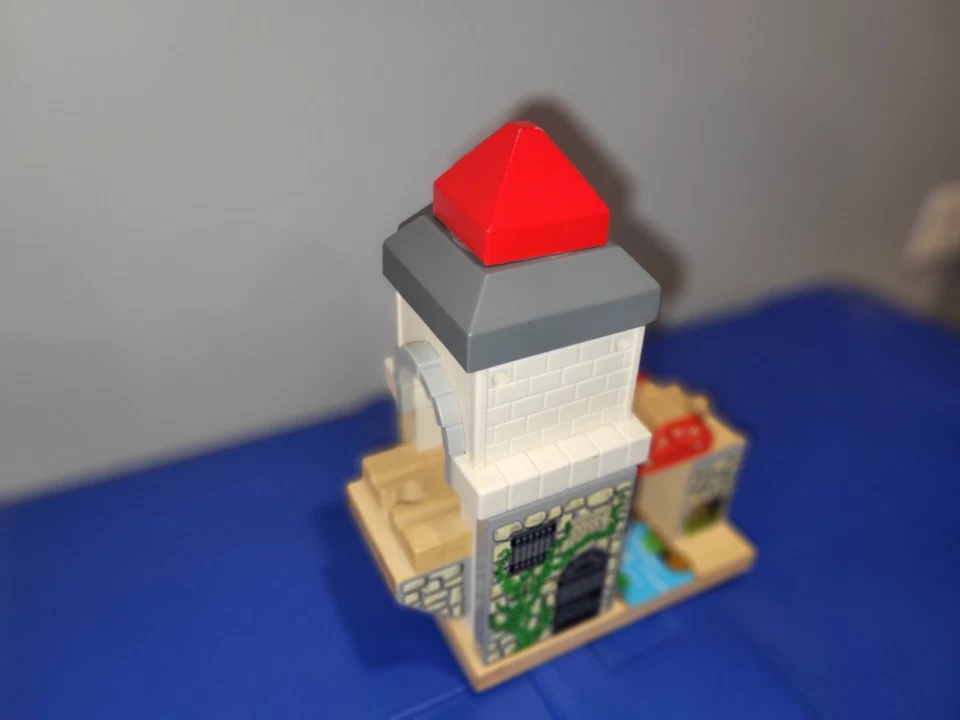 Thomas & Friends Wooden Railway Sodor Clock Tower Track Accessory - Image 3 of 4