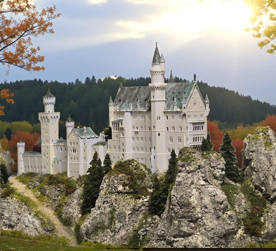 Diorama SCHLOSS *** SCHLOSS NEUSCHWANSTEIN ---NEU UNBENUTZTER ARTIKEL--- - Bild 2 von 4