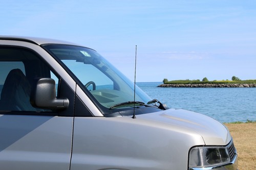 21" Black Spring Stainless AM/FM Antenna Mast Fits: 1992-1996 Chevy G20 Van - Picture 11 of 12