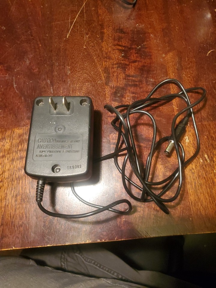 Sega Genesis Model 2 Power Supply AC Adapter MK-2103 Original OEM 10V DC 0.85A E - Foto 7