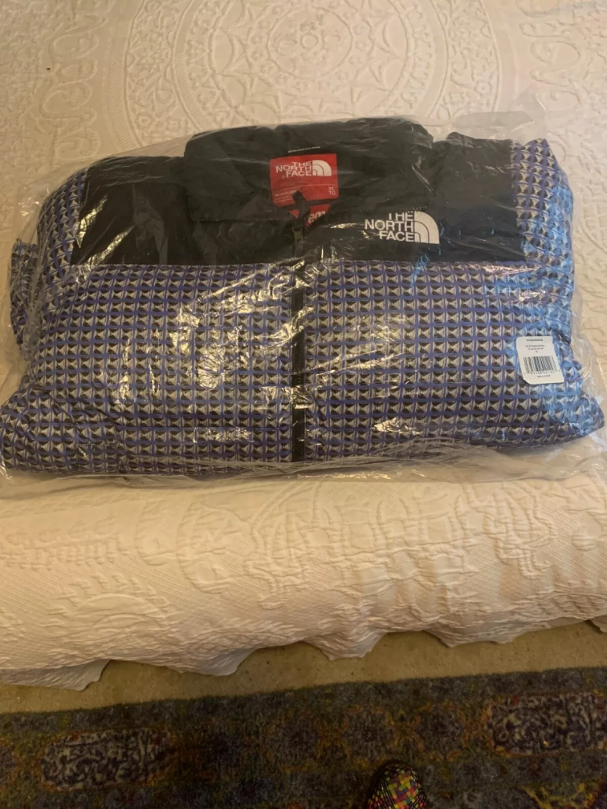 Veste de nuptse cloutée SupremeThe North Face Royal XL DSIP