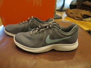 womens blue nike tennis shoes