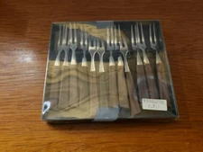 Set of 12 Stainless Steel Fondue Forks with Wood Handles New in Box