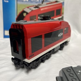 Lego City Passenger Train 7938 - Single Car only from Manual #2