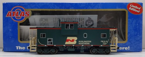 Atlas 7606 O Burlington Northern Extended Vision Caboose #154 - 2 rieles LN/caja | Zustand: Used