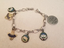 Balfour Silver Employee Charm Bracelet National Fruit Product White House Apple