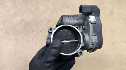 BMW 3 E90 Drosselklappe 7561066 A2C53115534 2.00 Petrol 2011 33134501