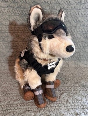New Douglas Smoke Wolf Deluxe 18  Plush Collectible Douglas Cuddle Essa Plush