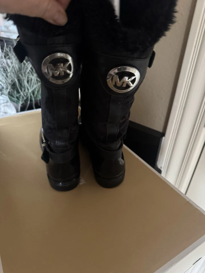 Michael Kors Fulton Arnés Negro Acolchado Imitación Piel Botas de Lluvia Mujer Talla 10 Foto 2 de 4