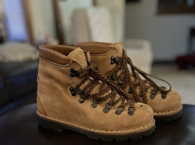 Vintage SUEDE  VIBRAM Mountaineering HIKING Boots Women's Size 8D Made In Italy