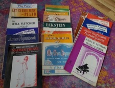 HUGE LOT OF 25 VINTAGE PIANO SHEET MUSIC BOOKS 1950s-1970s GREAT VARIETY