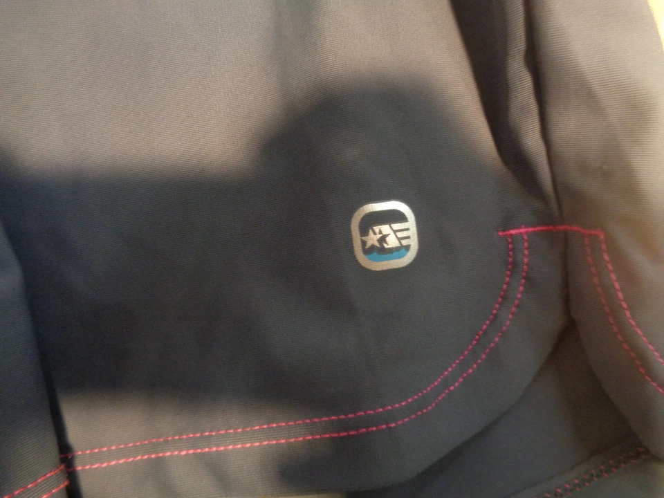 Женские шорты на шнурке Free Country Missy холодный серый/арбуз размер M 8/10 - Изображение 4 из 4