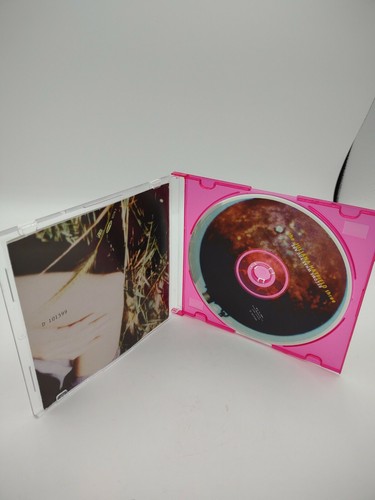 Become What You Are - Music CD - The Juliana Hatfield Three - 1993-08-03 - WEA - Picture 2 of 3