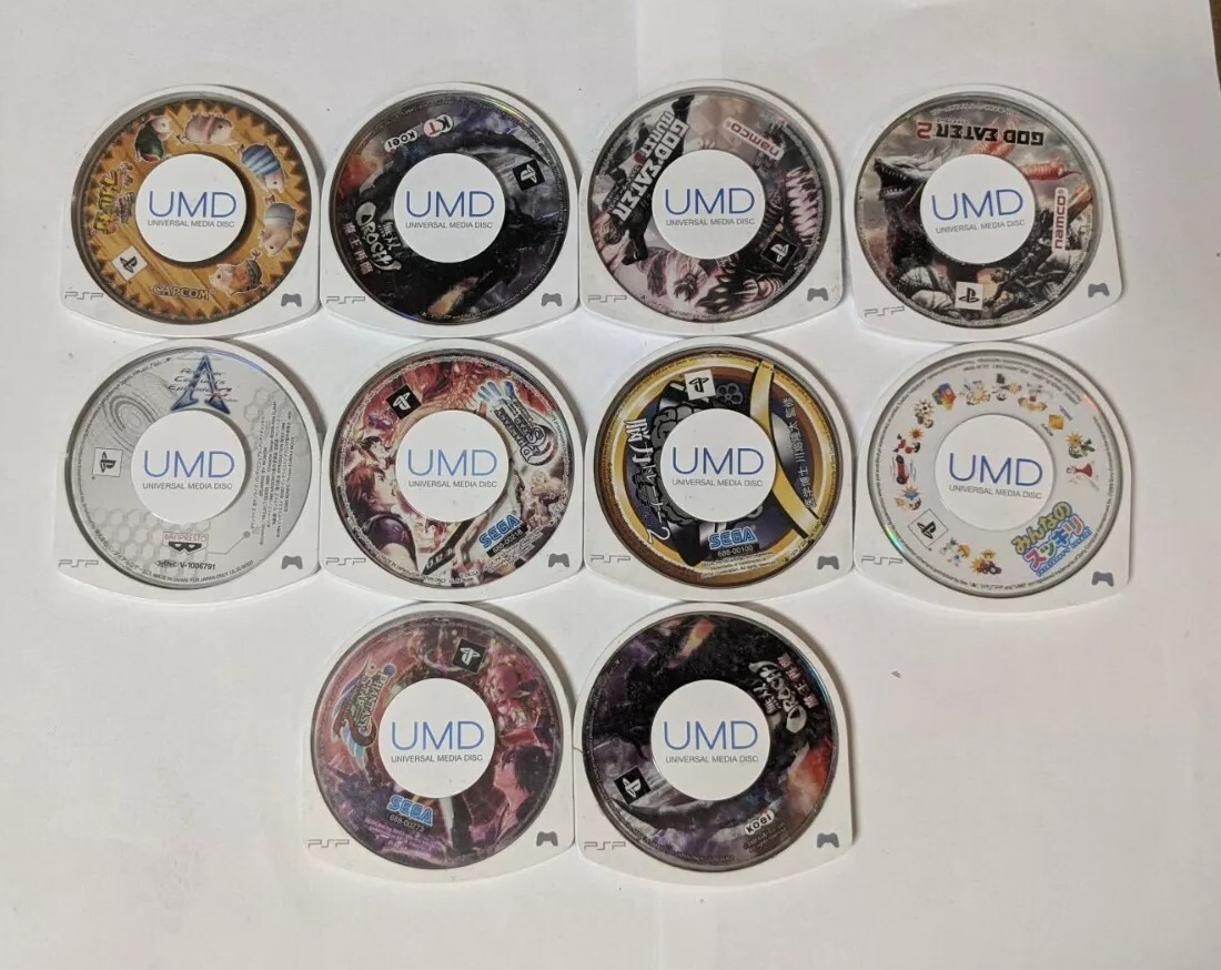 Sony PSP Japanese Lot of 10 - DAMAGED Split Shell Japanese Games