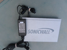 Sonicwall NSA 240 Model APL19-05C Rev A with adapter lights up