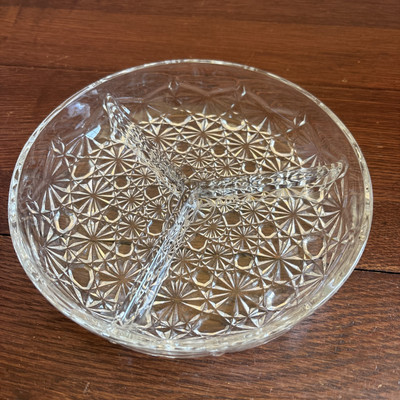 Luxhem De Veropa French Daisy & Button 3 Part Divided Cut Glass Relish Dish 7.5''