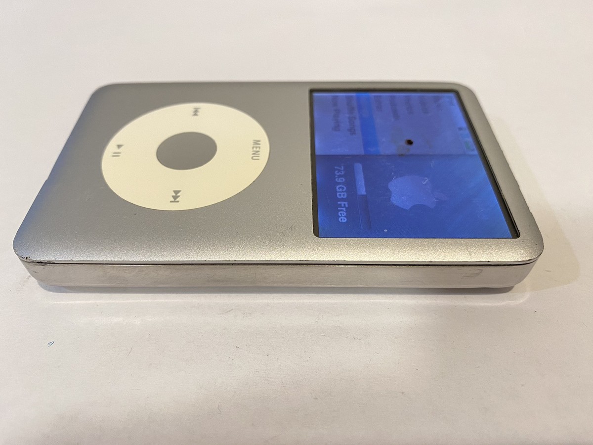 Apple iPod classic 6th Generation Silver (160 GB) 13000+