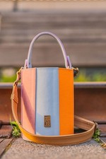 Hereje Colorblock Multicolor Cylinder Bucket ...