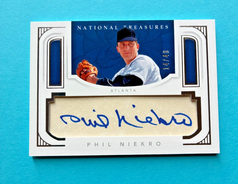 Phil Niekro 2016 National Treasures Parchment Auto /40 #PS-PN Atlanta Braves
