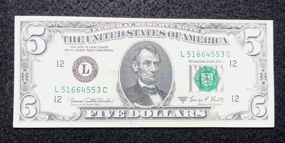 1969C Five Dollar $5.00 Bill Crisp w Alignment Error S/N L51664553C Estate Find - Image 3 of 4